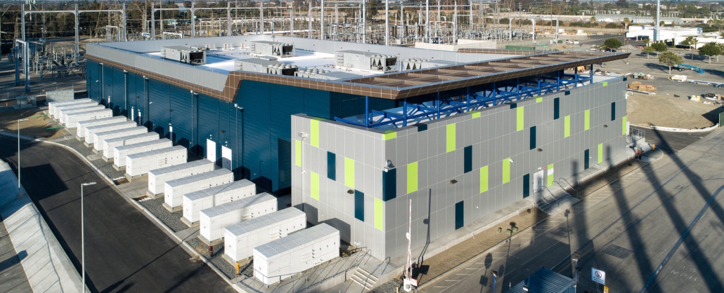 Industrial-UPS-Power-Supply