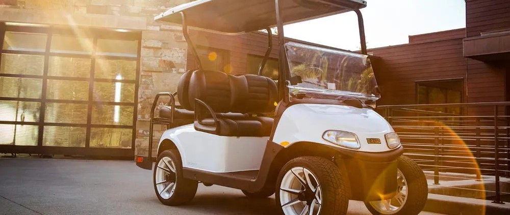 Replacing Golf Cart Batteries with Lithium