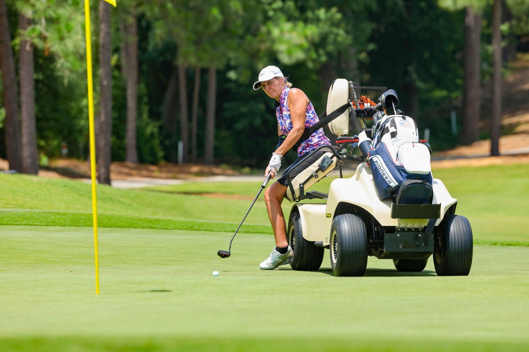 Women Play Golf