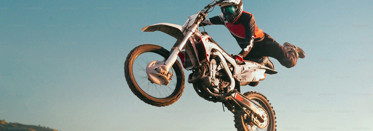 moto 12V battery